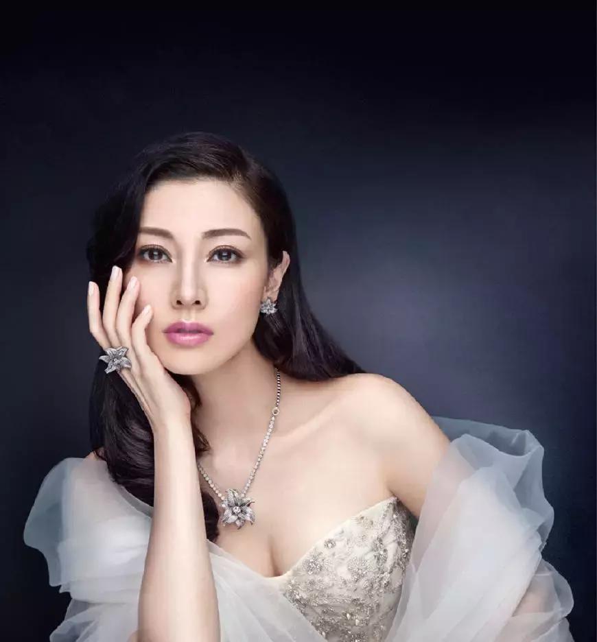 十大最美女星第一位刘亦菲,中国十大美女张柏芝