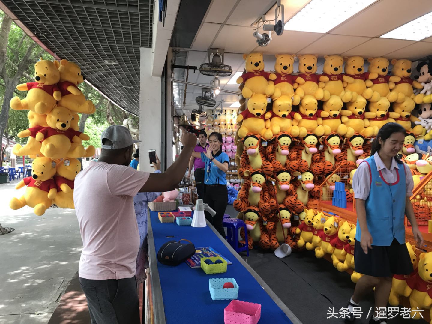 泰国迪士尼幻多奇乐园,泰国迪士尼乐园门票多少钱