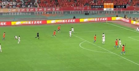 盘点鲁能近几年最经典的几大误判,对鲁能判罚不公平的裁判叫什么