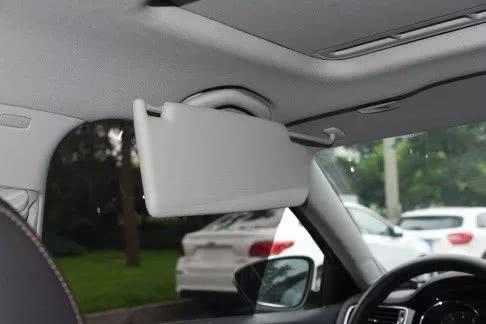 车上的这个功能千万别乱按,车上的几个小妙招关键时刻能保命