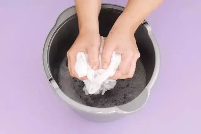 polo衣服缩水怎么恢复妙招,衣服起皱缩水教你一招快速解决