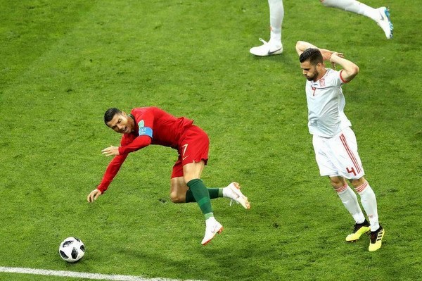 VAR，是七分毒的药还是七分好的补药