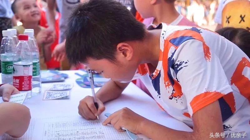 「U亲子重庆站」｜卡萨帝亲子足球活动回顾