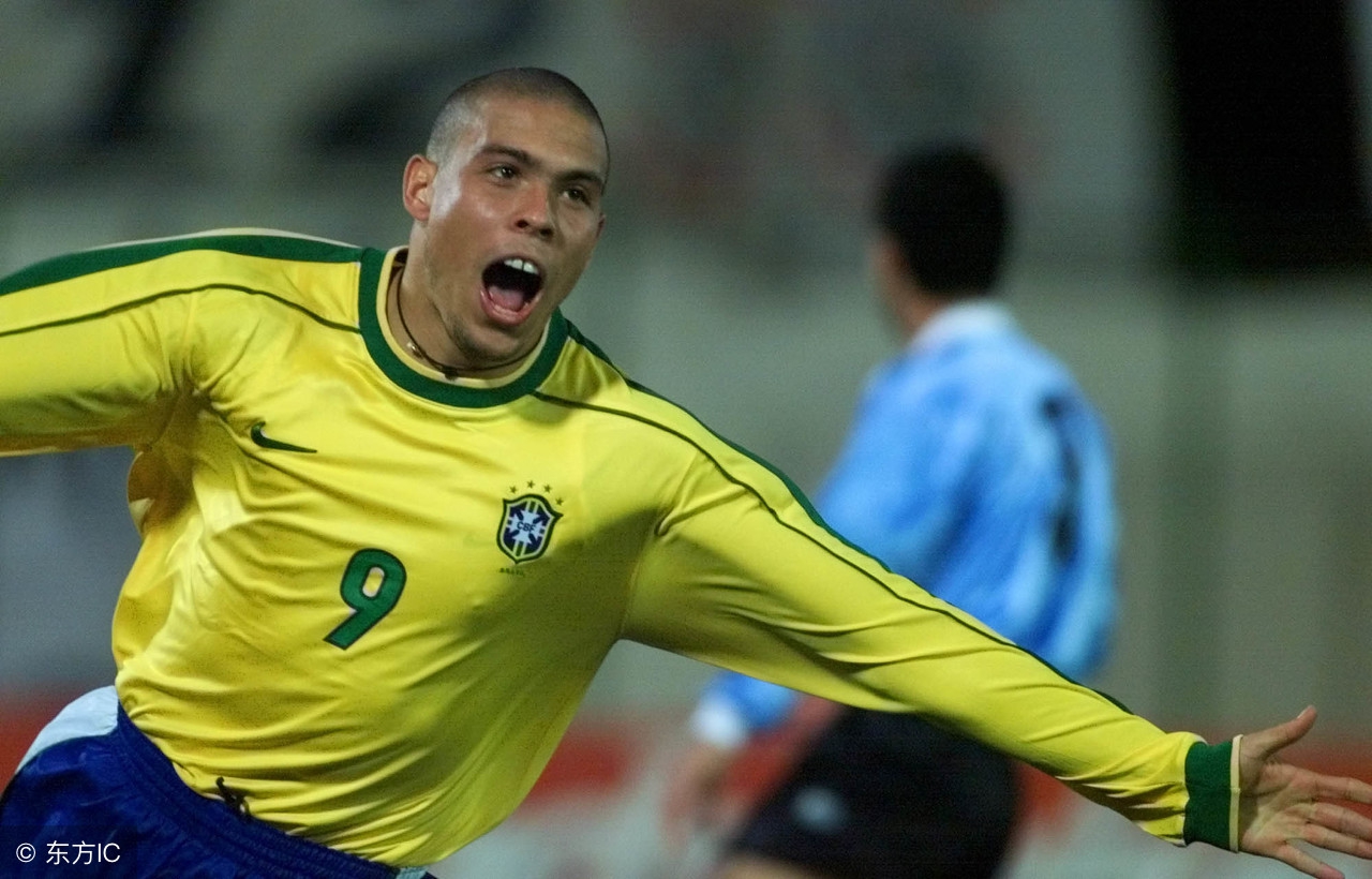 罗纳尔多是大罗还是小罗,罗纳尔多小罗c罗都多大年纪