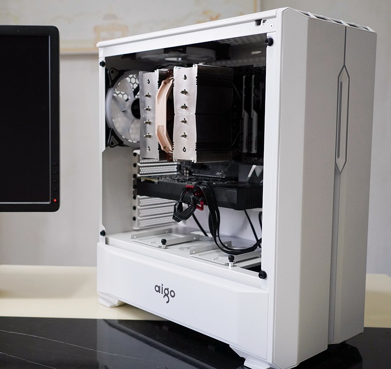 aigo爱国者月光宝盒t20炫光版,爱国者月光宝盒t20机箱前盖怎么拆