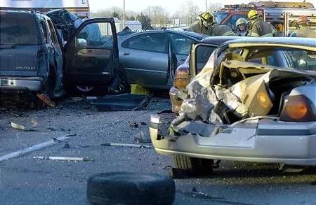 致敬英雄消防员真实救援现场,致敬英雄福州26岁消防员