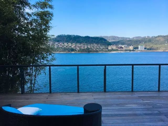 40岁大叔买下一座岛,大叔为钓鱼买下一座岛