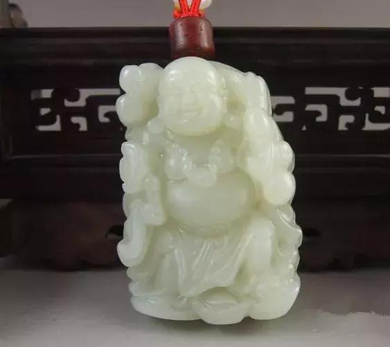 藏友对藏品的理解惊人,和田玉碧玉的误区