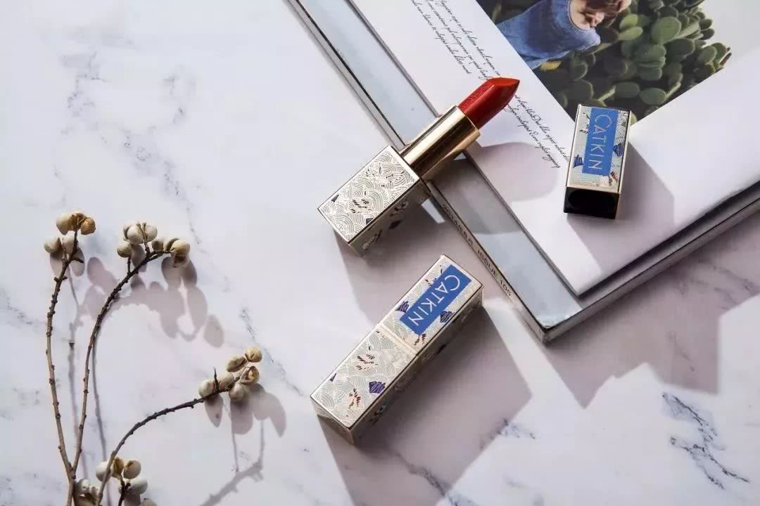 这支逼哭阿玛尼、秒杀YSL的口红太好看!众达人疯狂安利10086次!