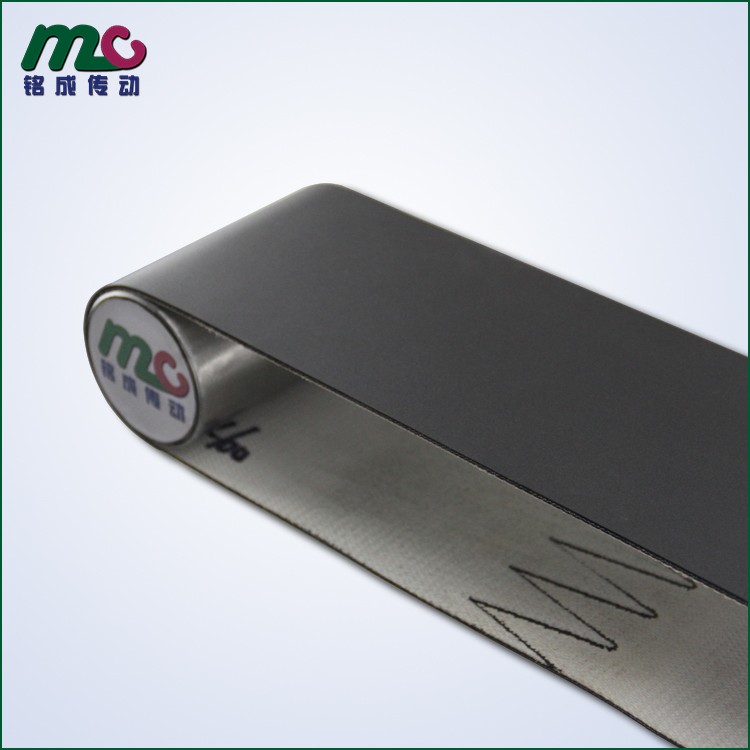 输送带来回跑偏原因,带式输送带跑偏原因