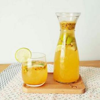 黄色的百香果怎样才是熟了,青色百香果能泡水吗