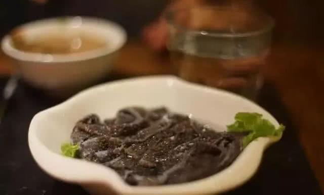 藏在市中心的美食街，吃一年都吃不够！第一个就是北京人爱吃的