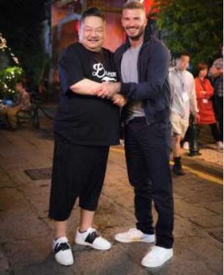 贝克汉姆拍短片,贝克汉姆罗兰合照