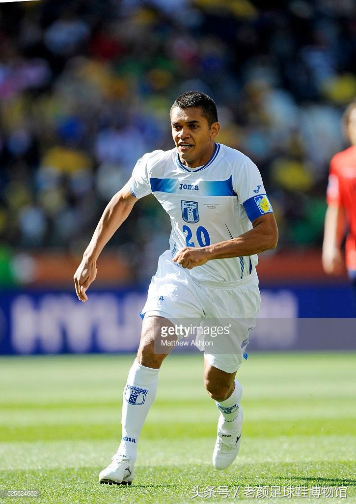 世界杯战靴盘点,南非世界杯复刻版足球鞋