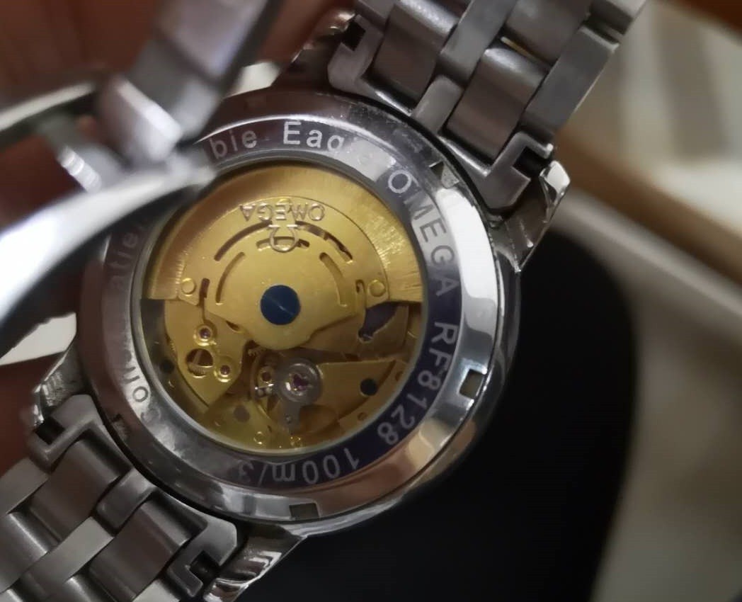 一只手表一千多万,一只卡西欧大概要多少钱