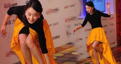 明星摔倒瞬间，张韶涵狰狞，周立波四脚朝天，胡歌承包了全年笑点