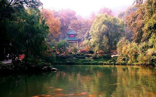 湖南5a旅游景区名单有哪些,湖南著名的5A景区