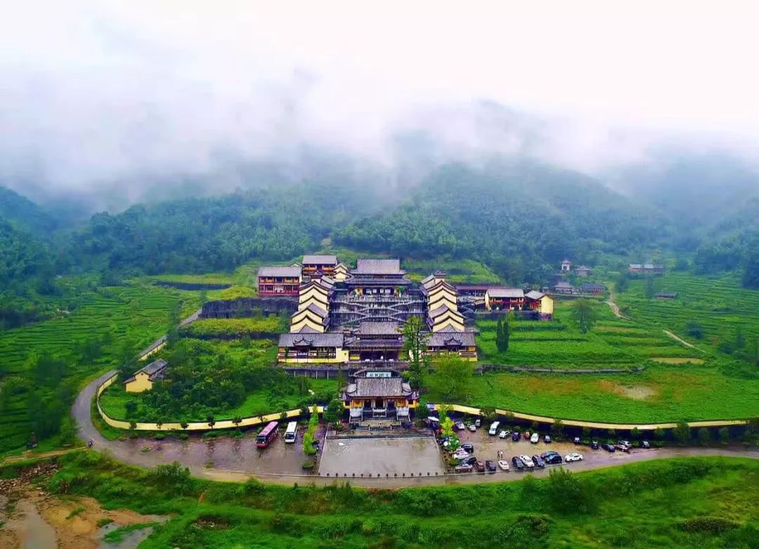 江西四天三晚旅游攻略武功山,明月山武功山两天一晚攻略