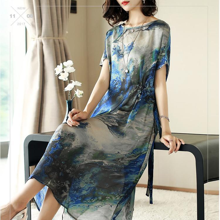 新出炉的一种裙叫减龄裙,高贵洋气减龄裙