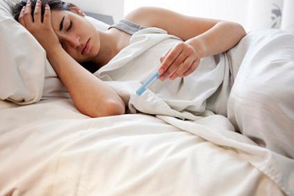 产妇乳腺化脓原因,产妇突然高烧乳腺炎