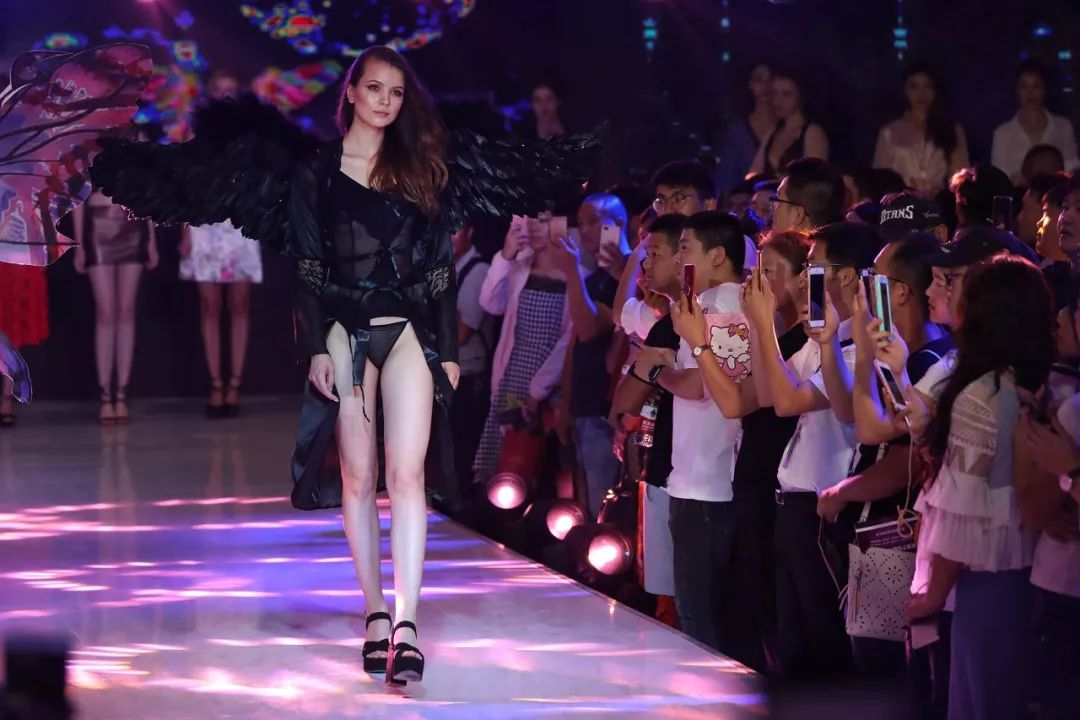 维密小镇内衣,维密小镇卖内衣