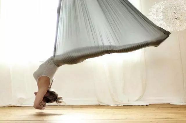 想要上天咩？空中瑜伽pick一下