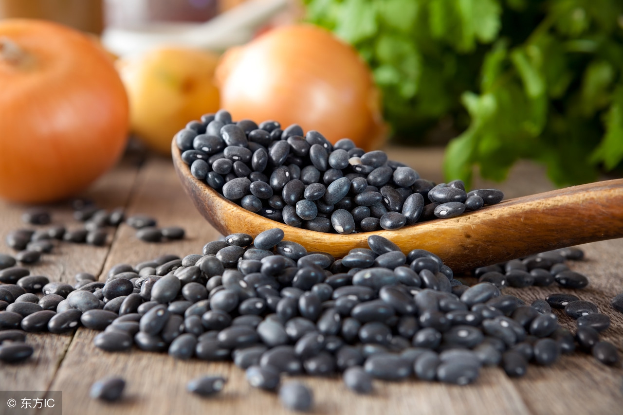 眼圈乌黑是肾虚的表现吗,长时间黑眼圈太重怎么调理