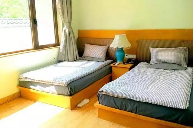 这是一家被称为“山东首家精品民宿”,等你一起邂逅青岛最美山居