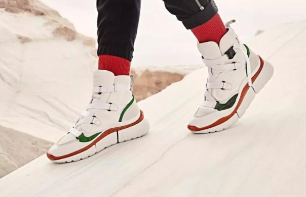 抖in儿童运动鞋老爹鞋爆款榜 (361女鞋运动鞋老爹鞋)