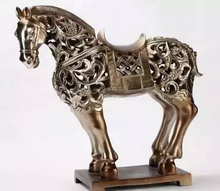 家里网速快但是下东西慢,卧室里网速太慢咋办