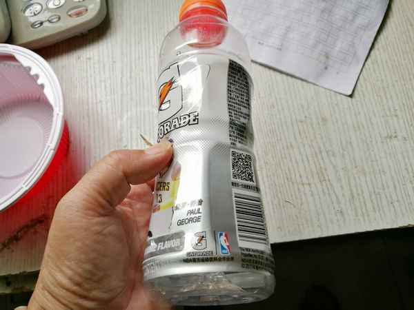 钓鱼的蚯蚓用不完怎么保存,鱼食蚯蚓怎么保存能多活几天