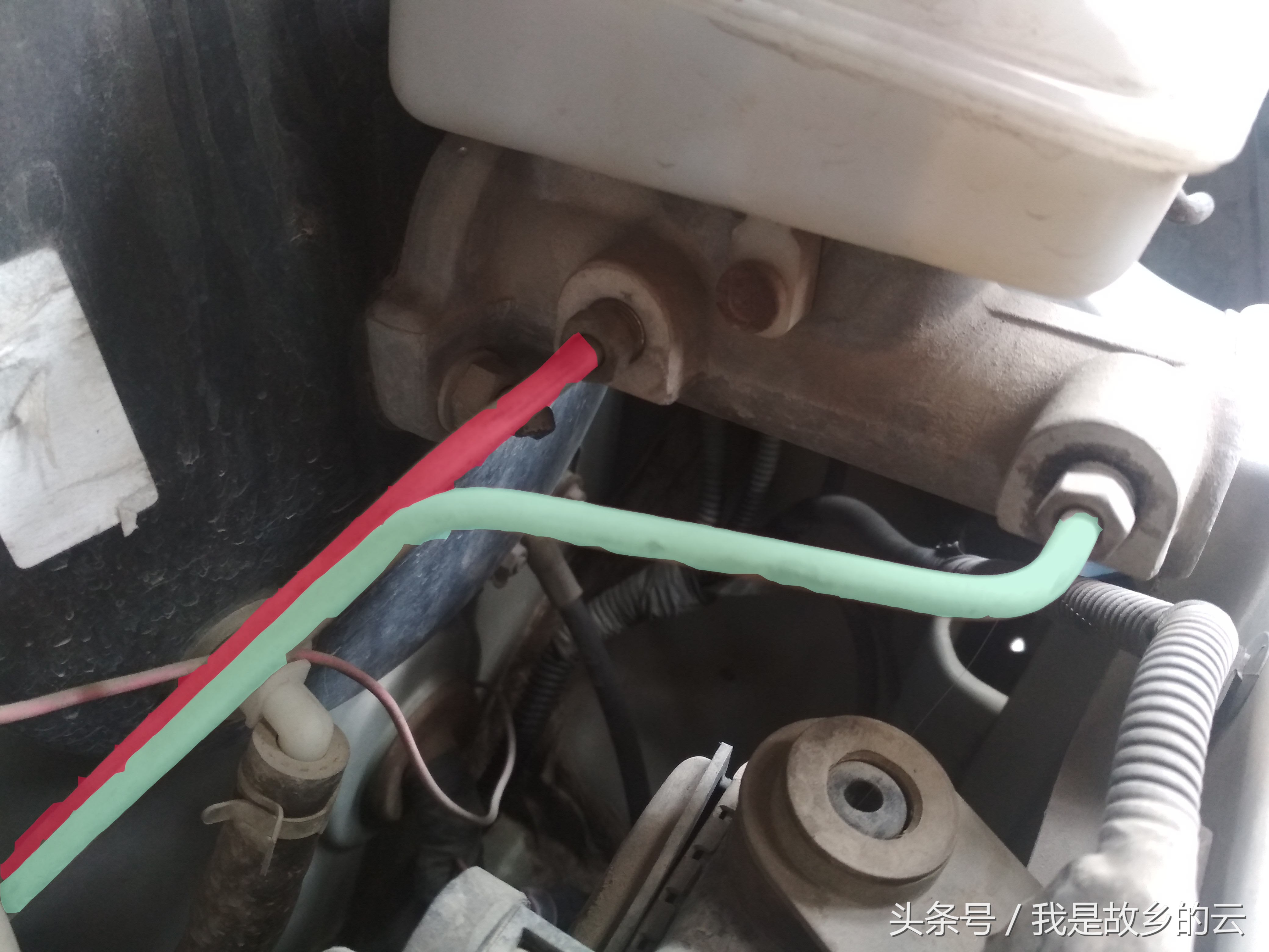 刹车控制的是前轮还是后轮,刹车是前轮磨损快还是后轮磨损快