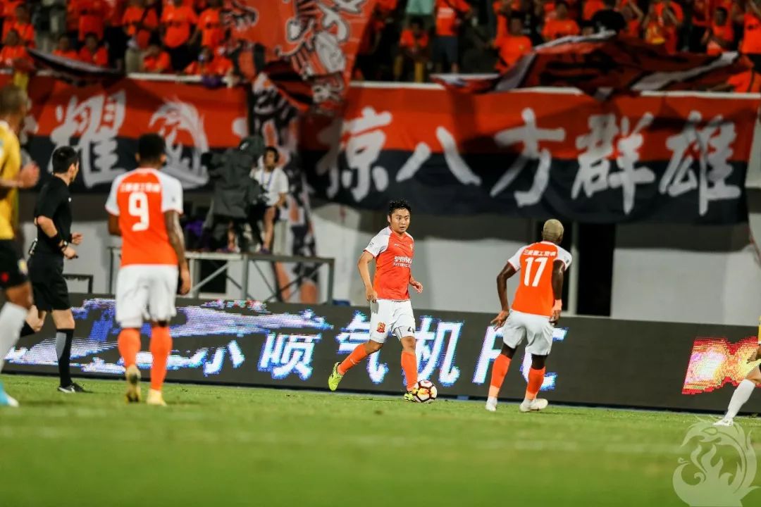 中甲卓尔首战上海申鑫的视频,武汉卓尔对战上海申鑫