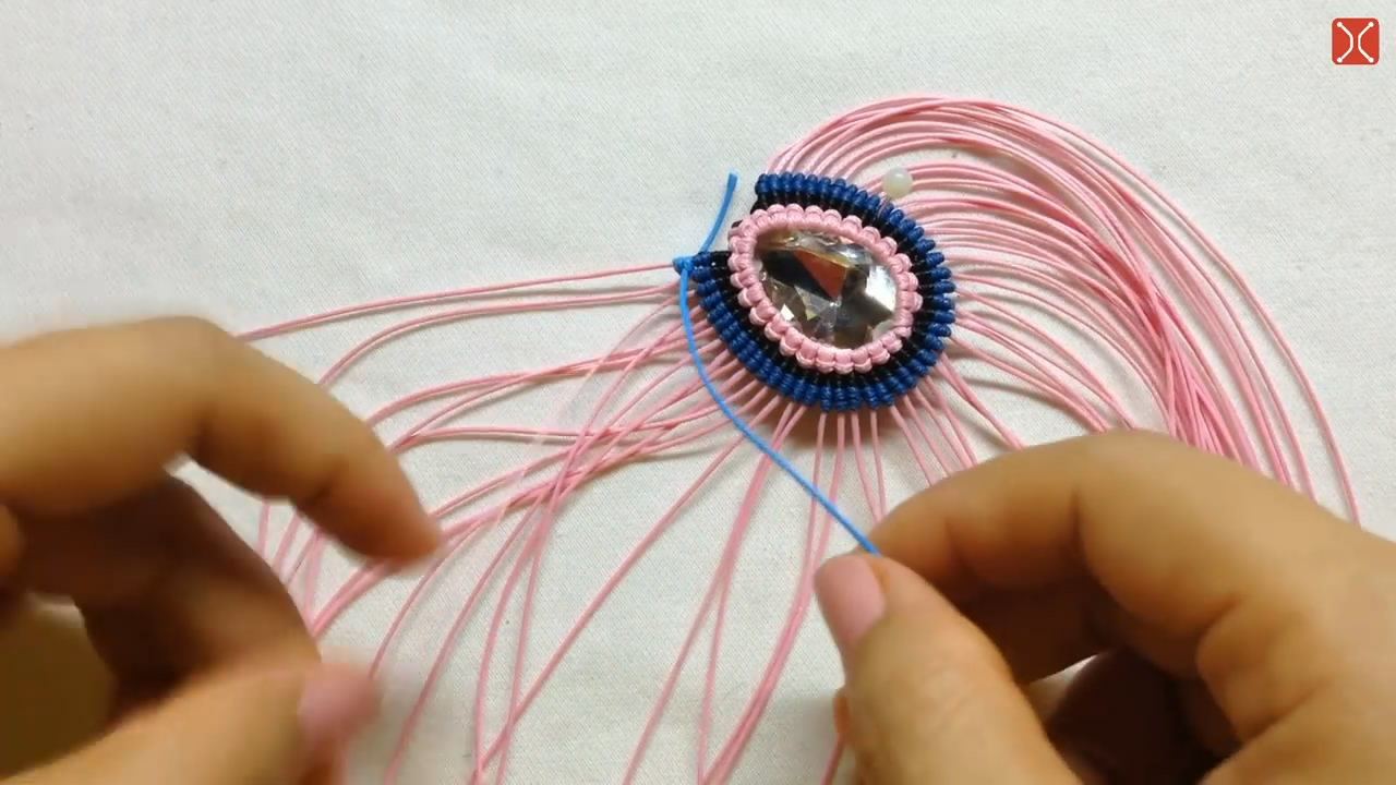 编绳项链diy手工制作,编项链吊坠绳子的各种编织方法