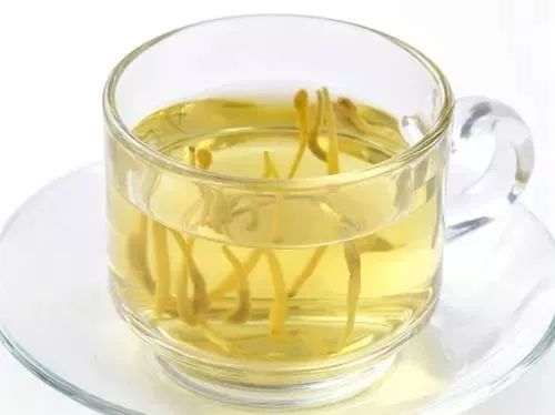 藿香正气水热感冒,藿香正气水治夏天的感冒