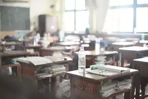 重庆这些“土豪”学校，从幼儿园开始就读不起了……