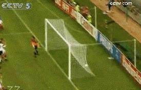 他今天54岁了！他叫克林斯曼！