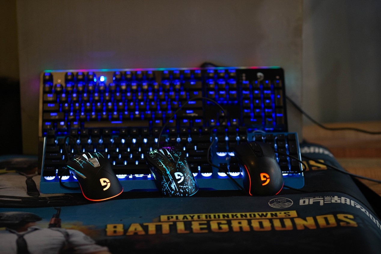 富勒杯,pubg总决赛精彩片段