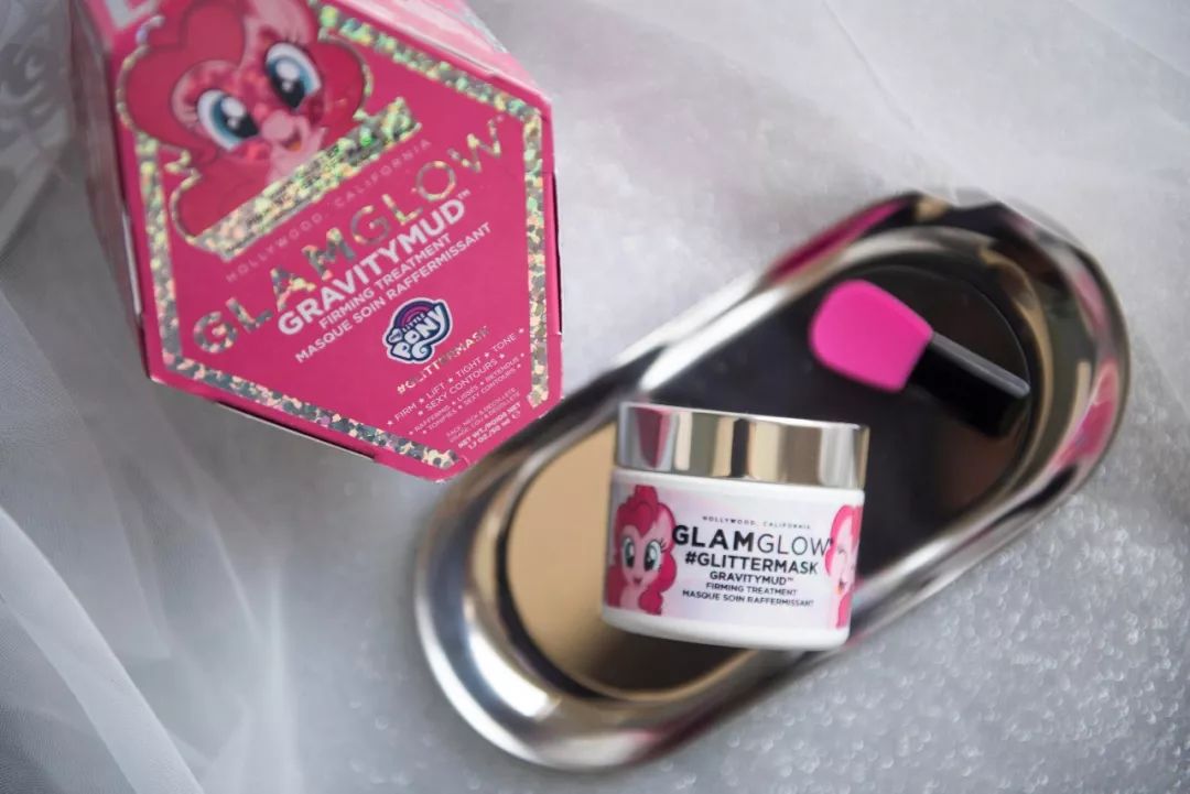 闪闪惹人爱｜即使是去拯救世界，女生也要BlingBling！