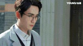 朱一龙尬聊视频,朱一龙自己尬聊