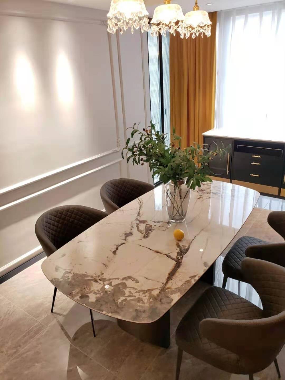 不建议买岩板餐桌建议买什么餐桌,岩板餐桌怎么选才有高级感