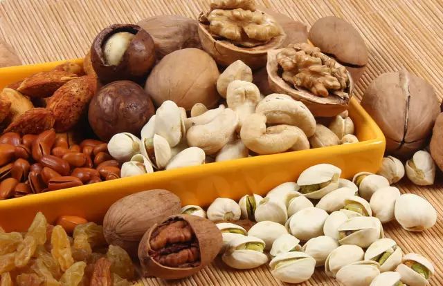 如何领略葡萄酒的魅力,如何品尝葡萄酒的果香