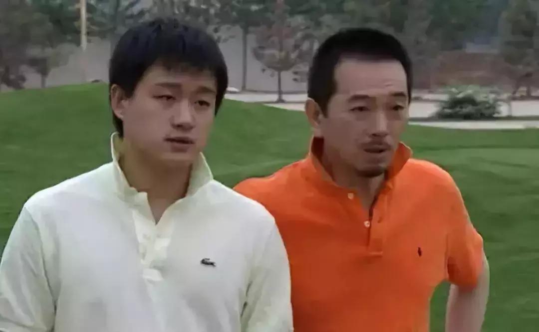 穿上polo衫让你琢磨不透,穿polo衫让人琢磨不透