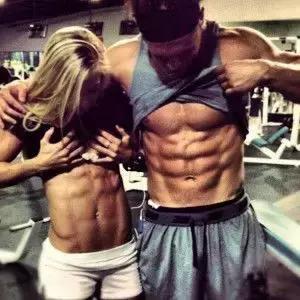 小腹肌胀痛怎么锻炼,练腹肌不伤腰速成腹肌的动作