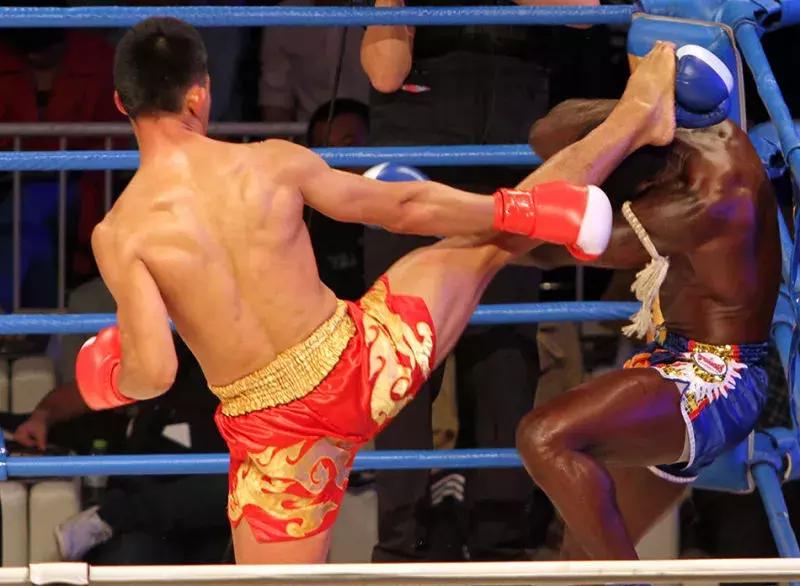 战神归来：散打20年，白近斌的第3把剑！