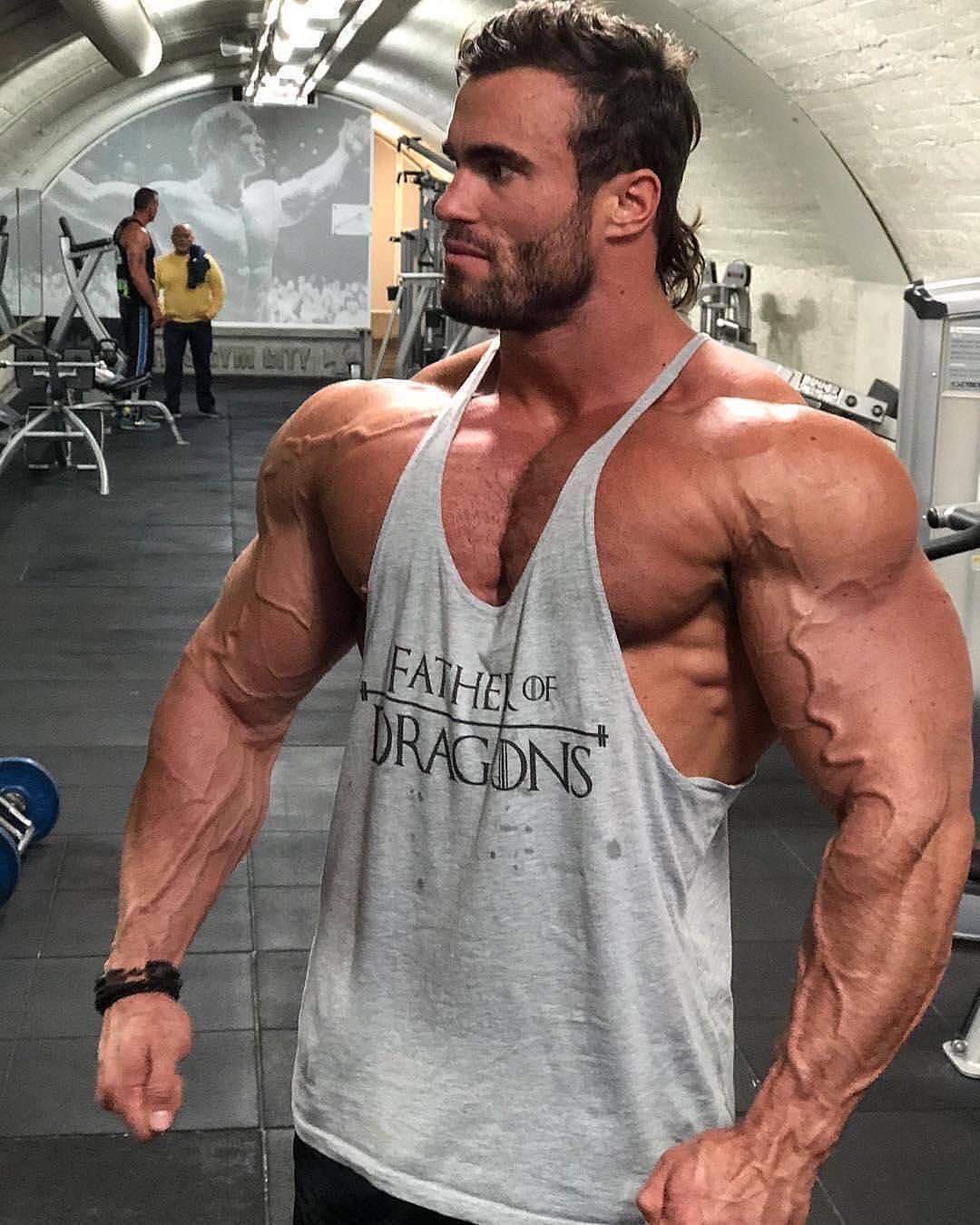 手臂怎样练粗视频教程,手臂怎么练粗一周几练