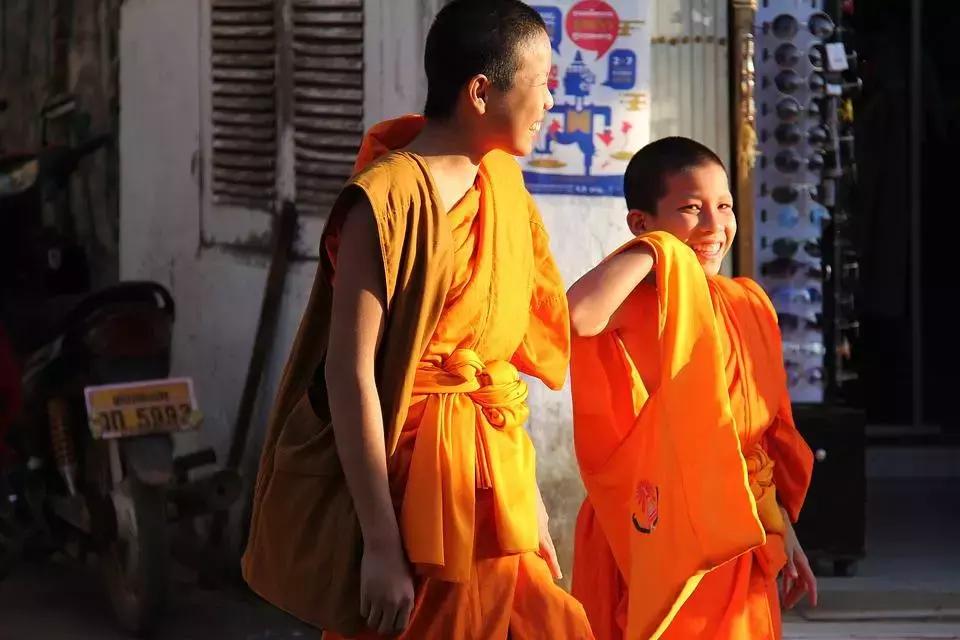 东南亚冷门大巴价格,中国哪个市到泰国最便宜