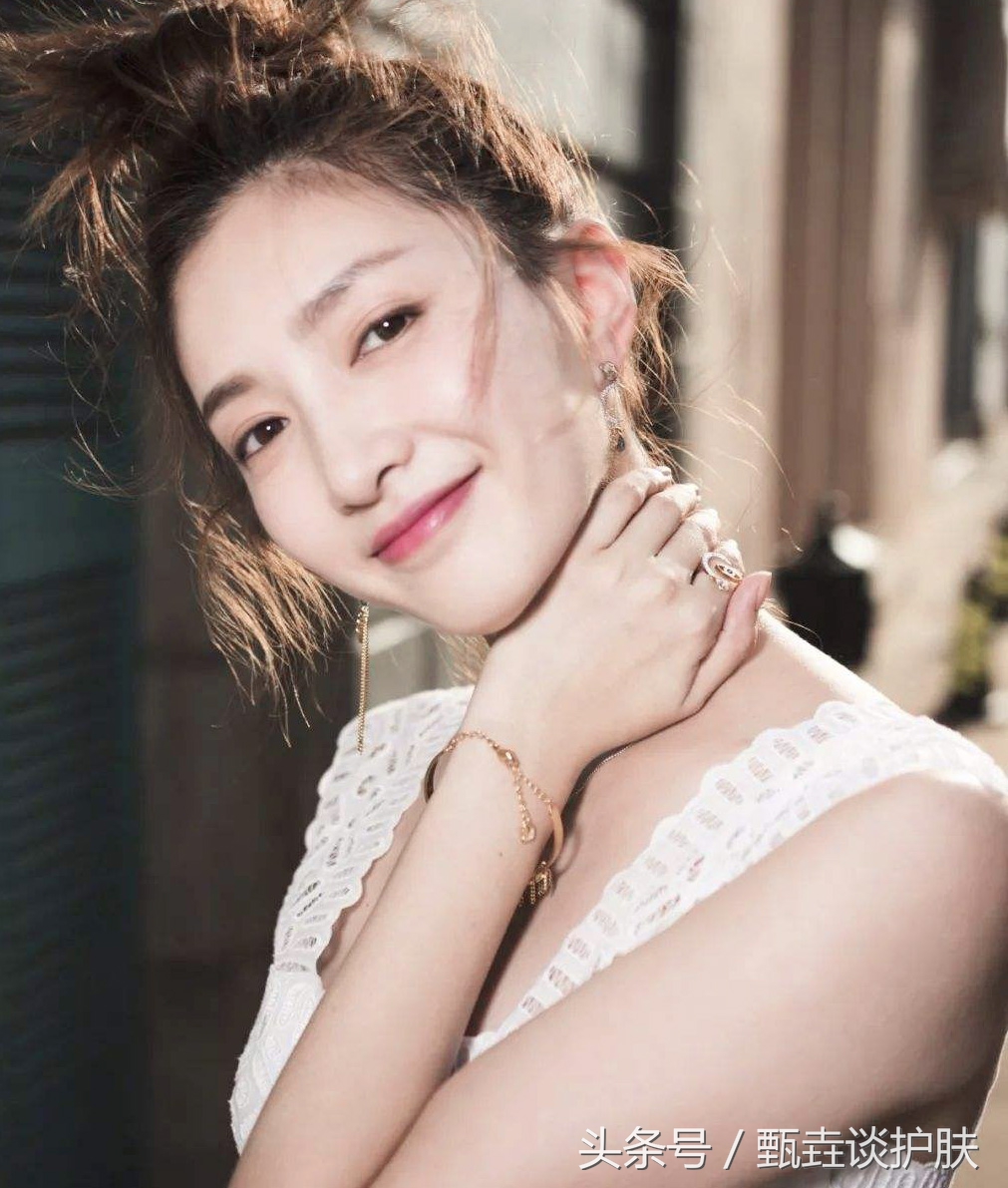 化妆水湿敷可以去掉闭口吗,化妆水湿敷可以淡斑吗