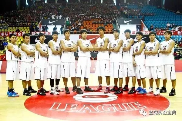 放弃称霸野球场，省实余文乐要当中国的史蒂文斯