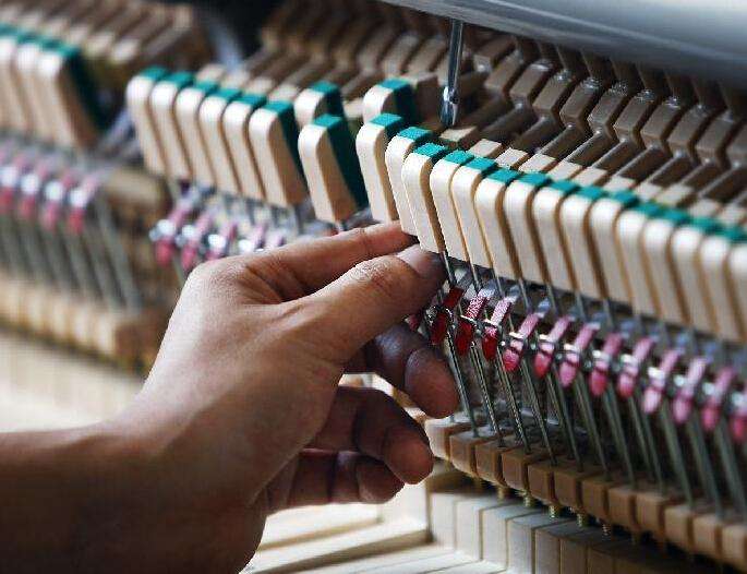 钢琴调律工作揭秘,哪里找靠谱的钢琴调律